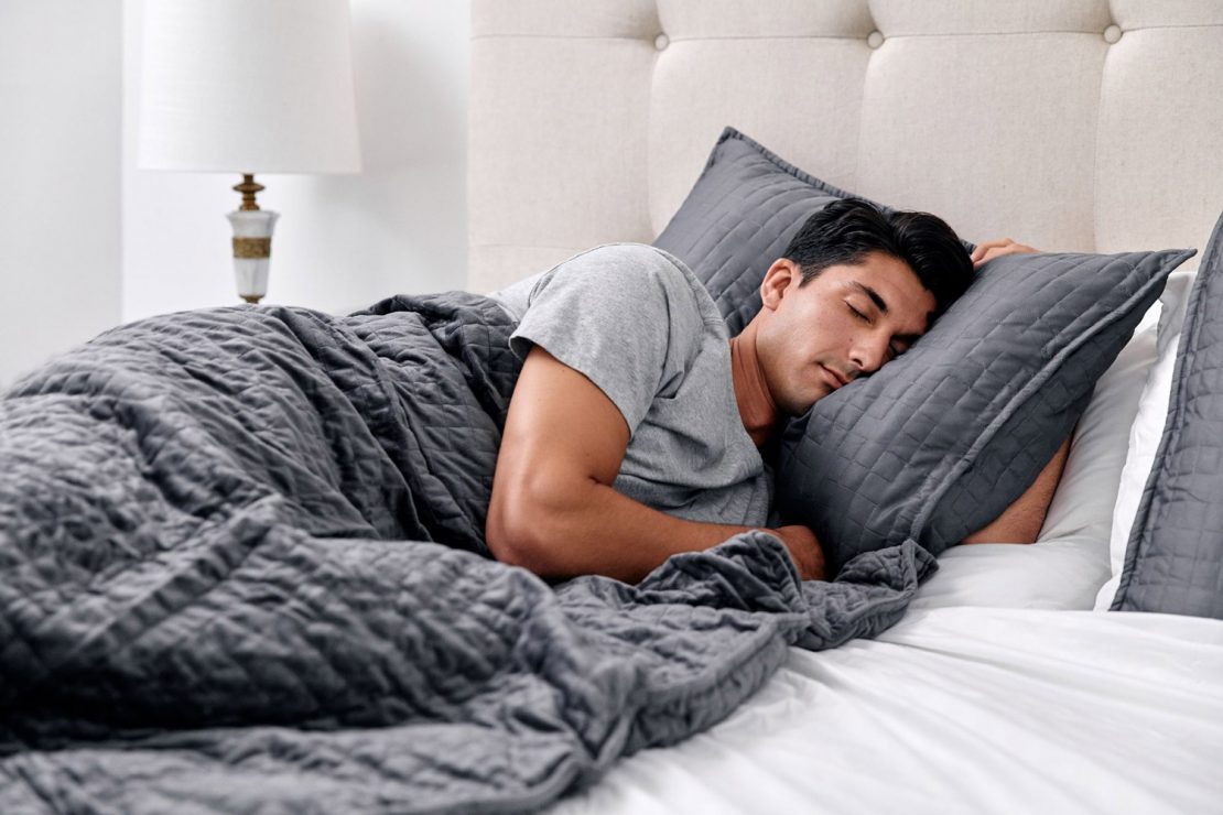 what-does-a-weighted-blanket-do-and-which-one-is-best-for-me